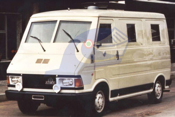 1983 FIAT 242