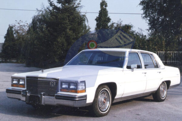 1984 CADILLAC SEDAN DeVILLE