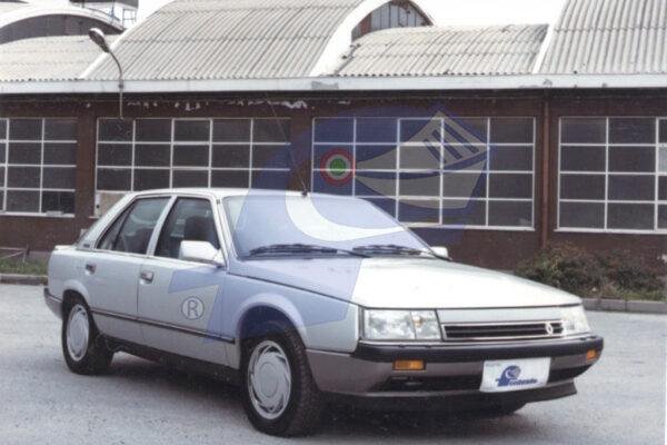 1985 RENAUL 25