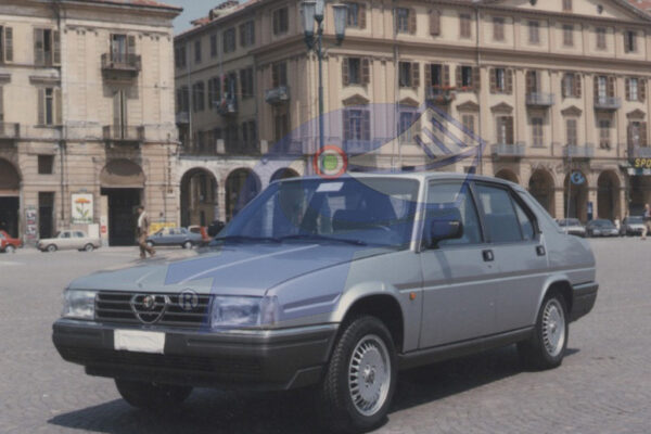 1992 ALFA ROMEO 75