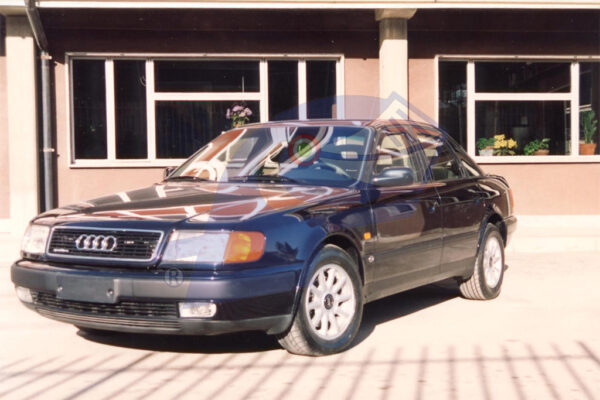 1993 AUDI 100