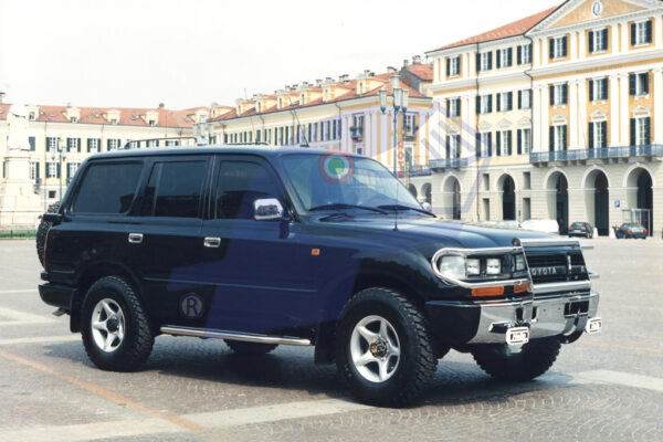 1995 TOYOTA LAND CRUISER