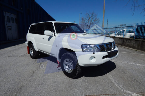 2011 NISSAN PATROL Y61